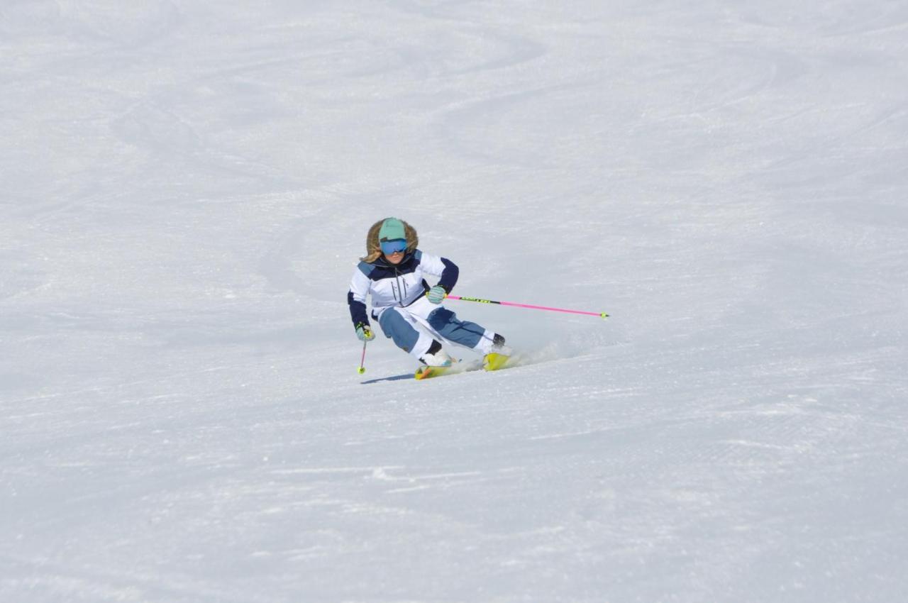 Two Bedroom Apartment La Voute, Chandon Near Meribel - Sleeps 4 Adults Or 2 Adults And 3 Children Les Allues Luaran gambar