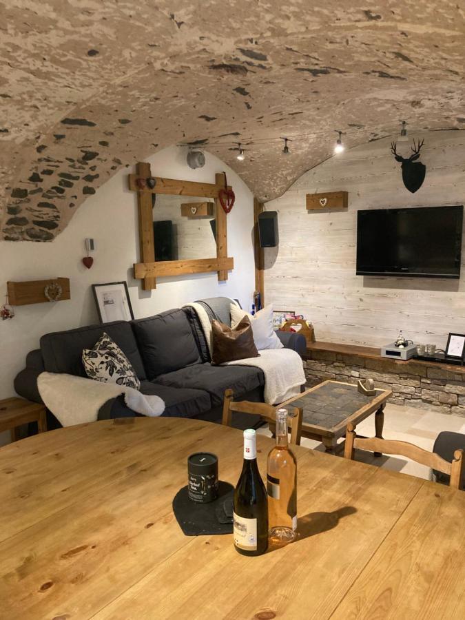 Two Bedroom Apartment La Voute, Chandon Near Meribel - Sleeps 4 Adults Or 2 Adults And 3 Children Les Allues Luaran gambar