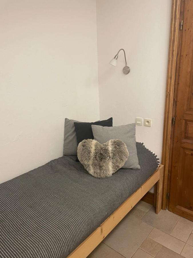 Two Bedroom Apartment La Voute, Chandon Near Meribel - Sleeps 4 Adults Or 2 Adults And 3 Children Les Allues Luaran gambar