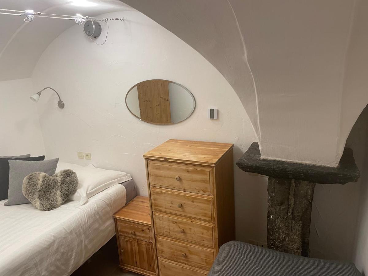 Two Bedroom Apartment La Voute, Chandon Near Meribel - Sleeps 4 Adults Or 2 Adults And 3 Children Les Allues Luaran gambar